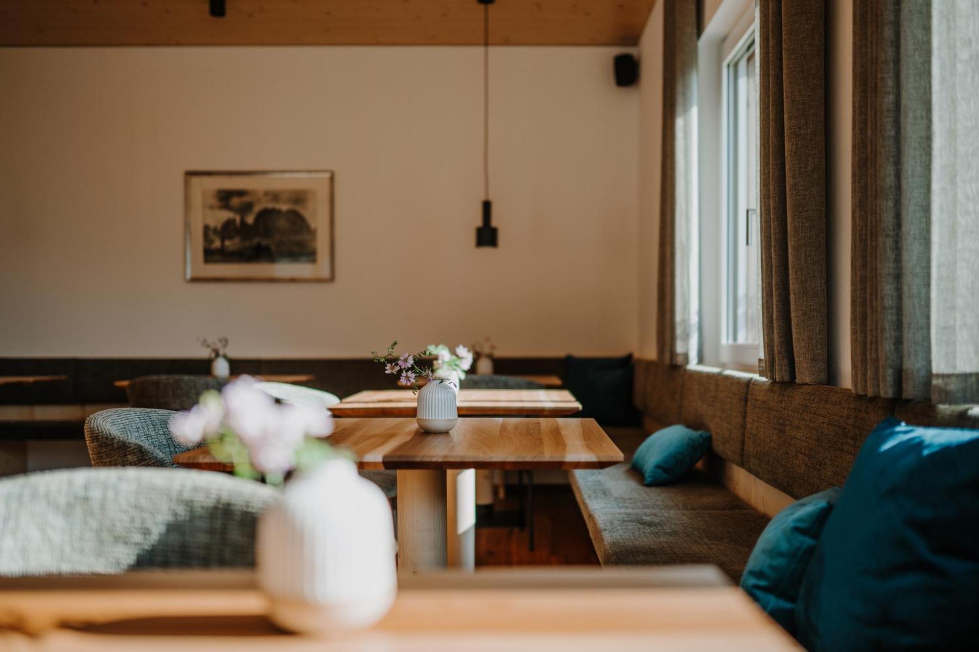 Hotel Berghaus Rosengarten 노바레반떼 외부 사진