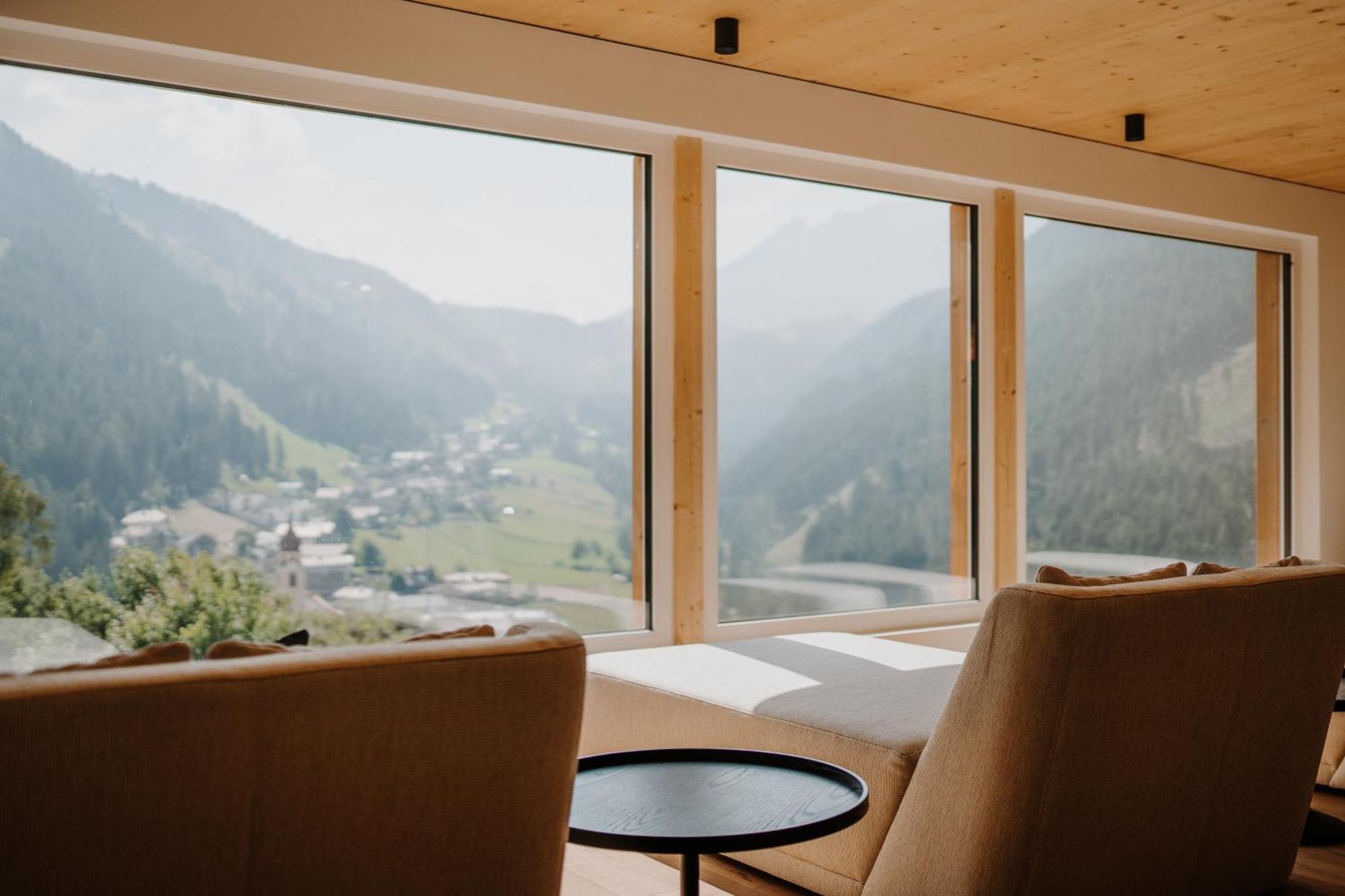 Hotel Berghaus Rosengarten 노바레반떼 외부 사진