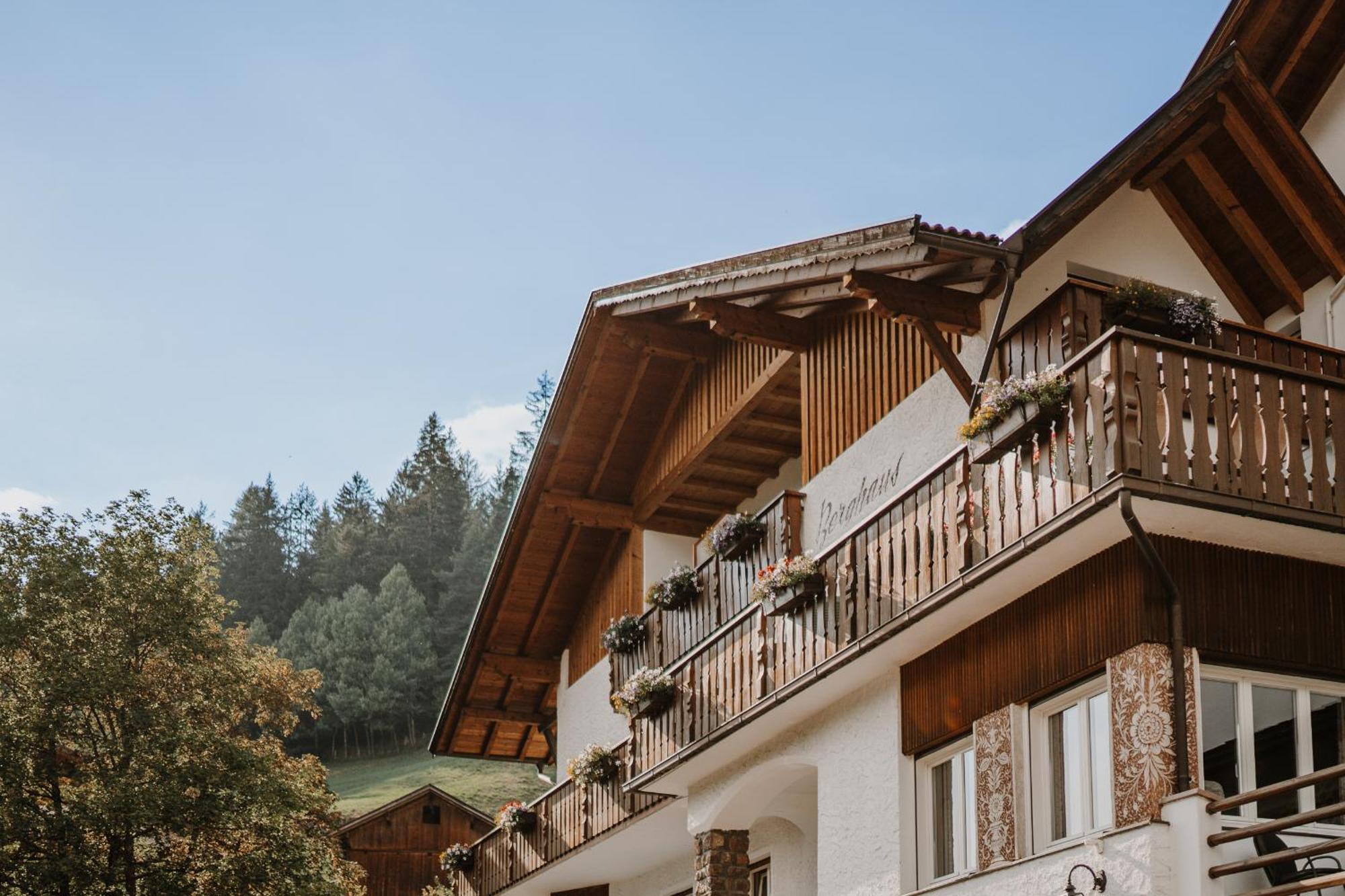 Hotel Berghaus Rosengarten 노바레반떼 외부 사진