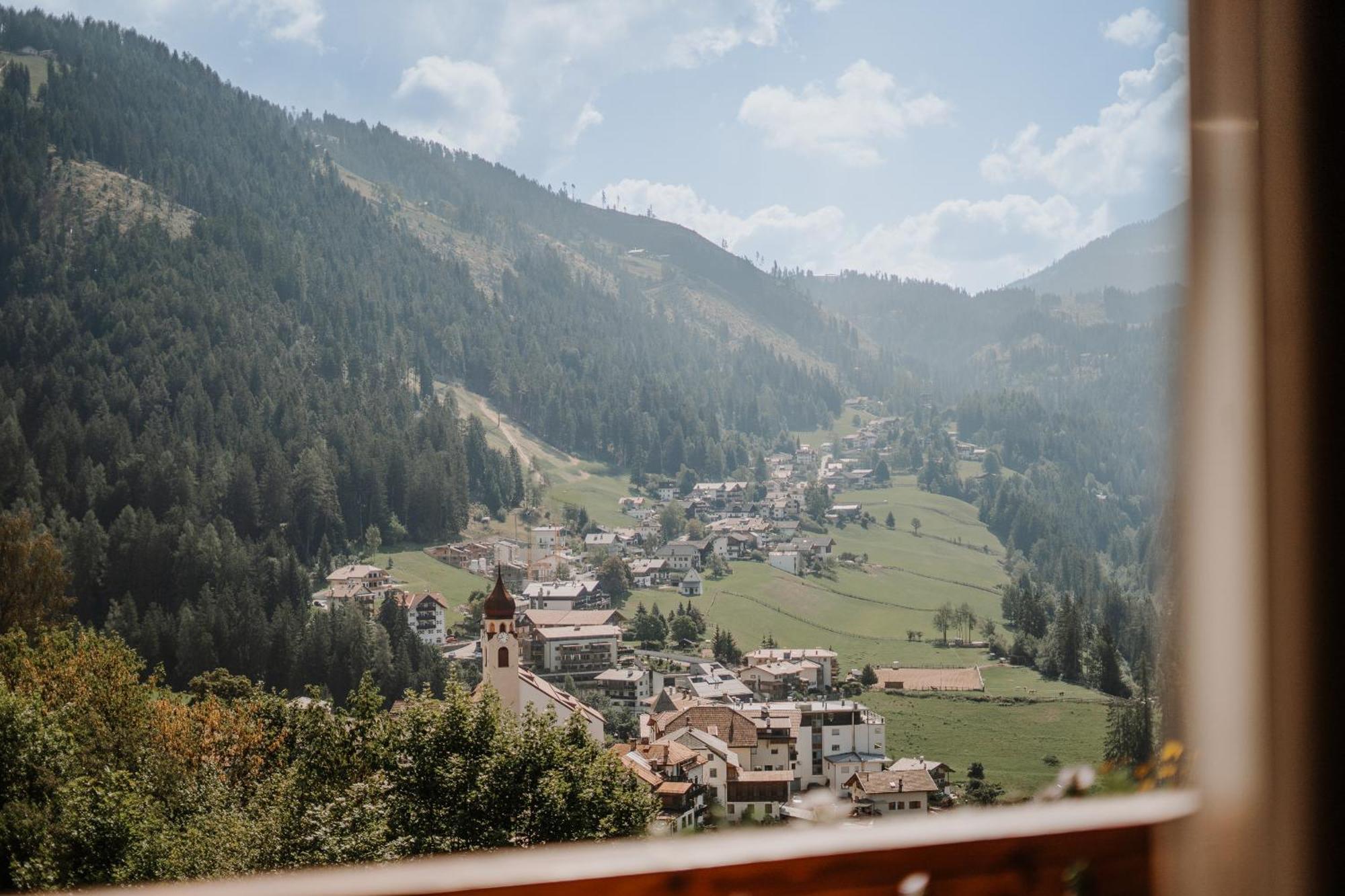 Hotel Berghaus Rosengarten 노바레반떼 외부 사진