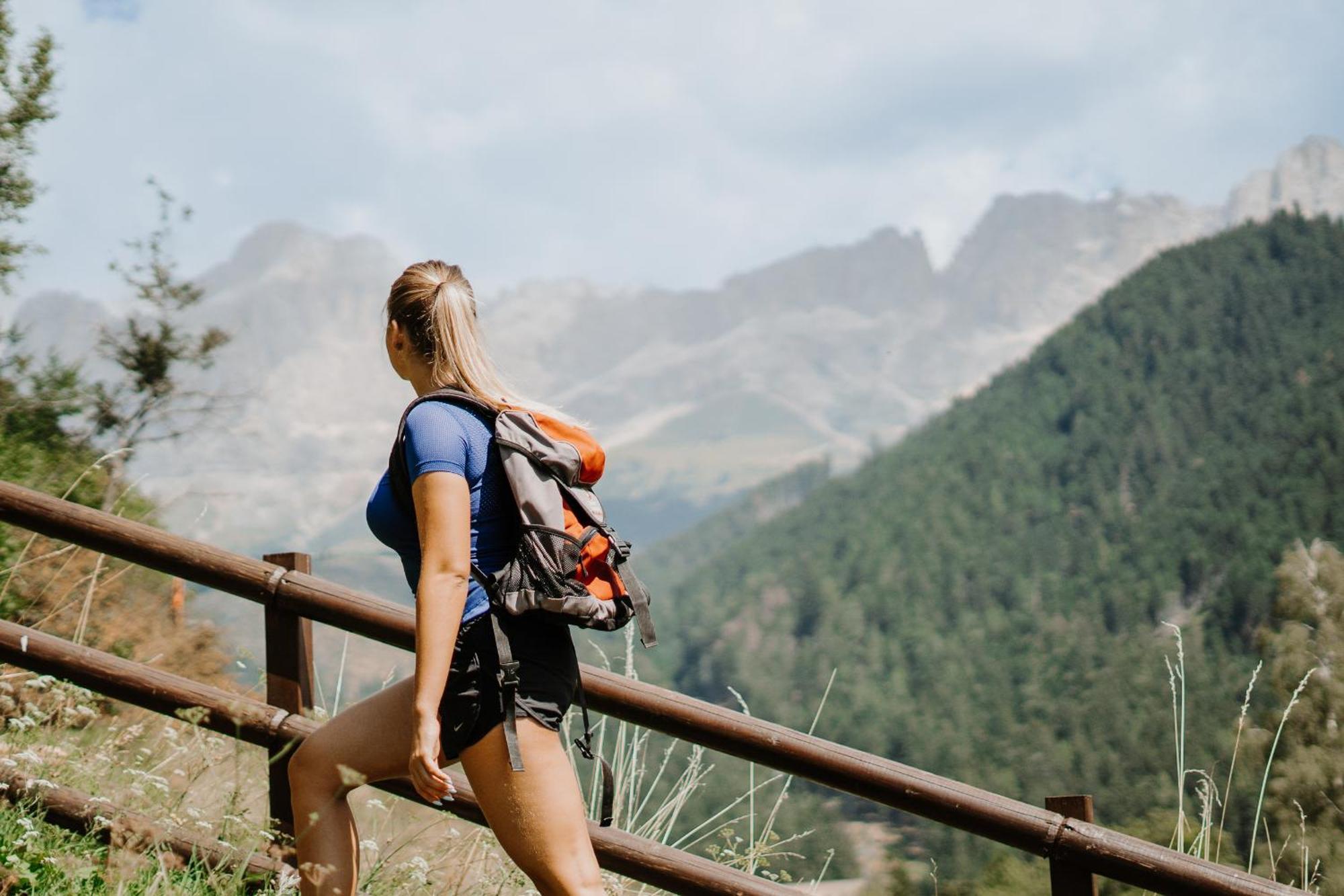 Hotel Berghaus Rosengarten 노바레반떼 외부 사진