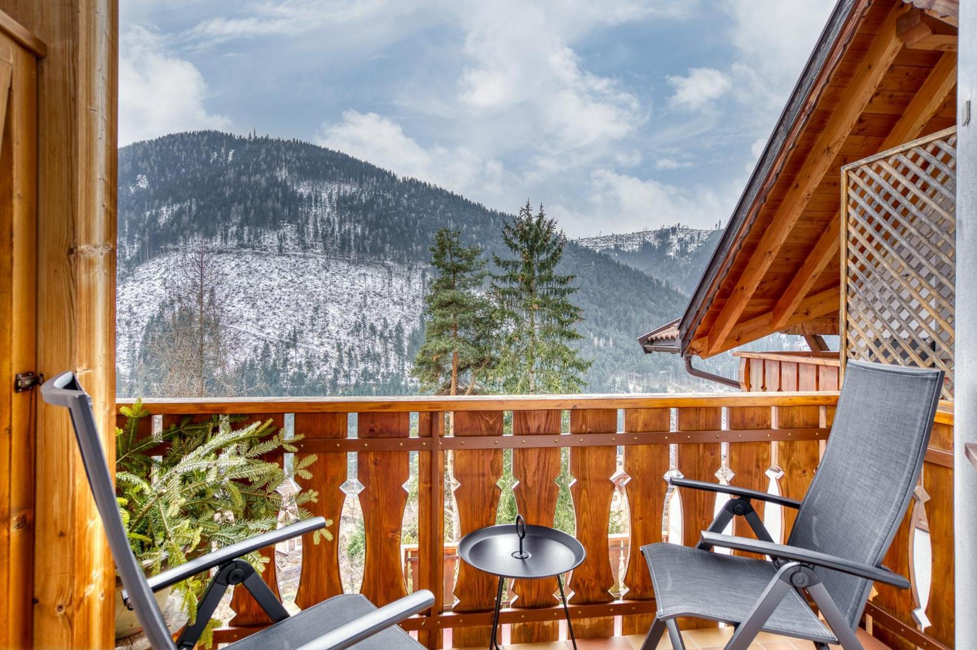 Hotel Berghaus Rosengarten 노바레반떼 외부 사진